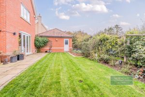 Photo 7- click for photo gallery